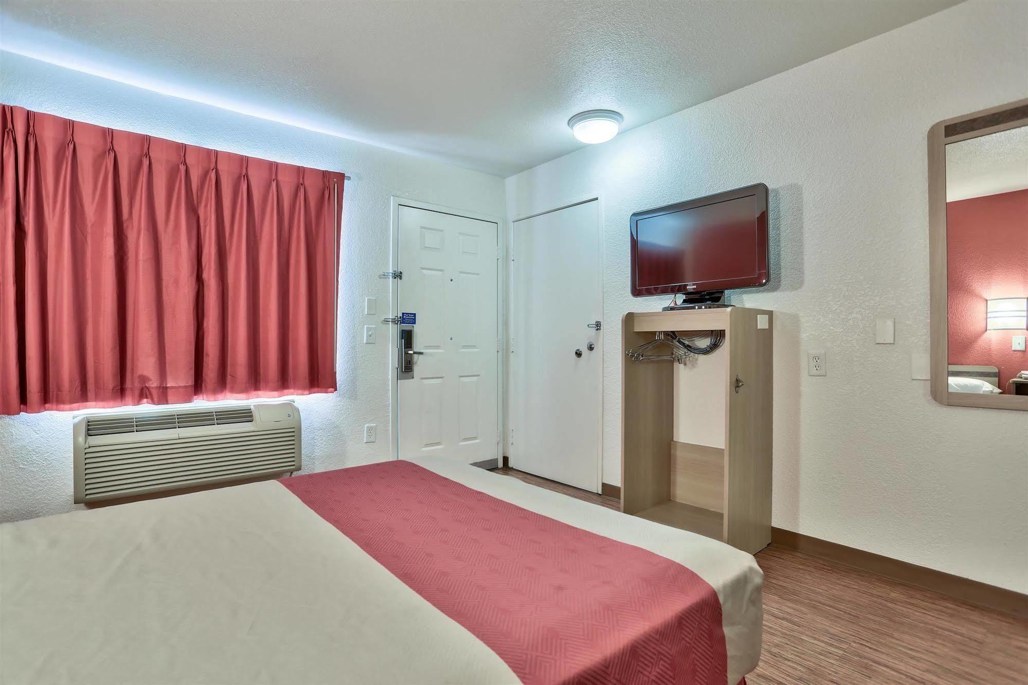 Motel 6-Flagstaff, Az - West - Woodland Village Exteriér fotografie